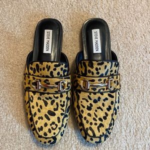 Steve Madden leopard flats